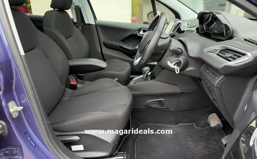 PEUGEOT 208 Moonroof in Nairobi in Kenya for Sale | Magari Deals