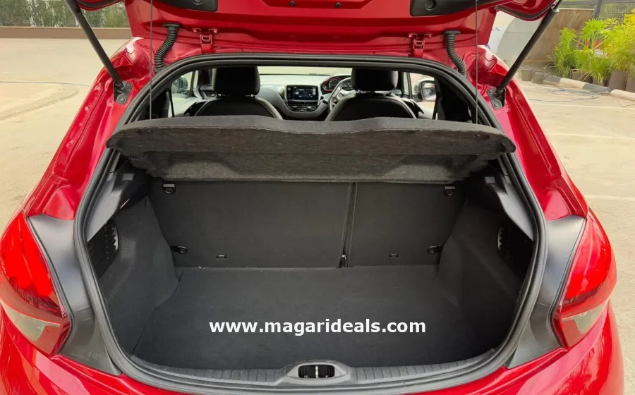 PEUGEOT 208 GTI manul 6Sp in Kenya for Sale | Magari Deals