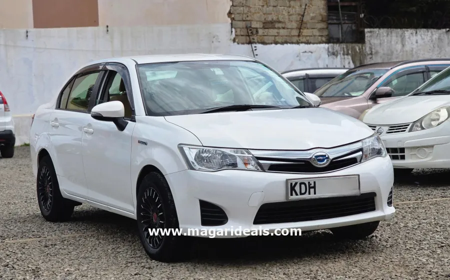 TOYOTA Corolla AXIO Hybrid  in Kenya for Sale | Magari Deals