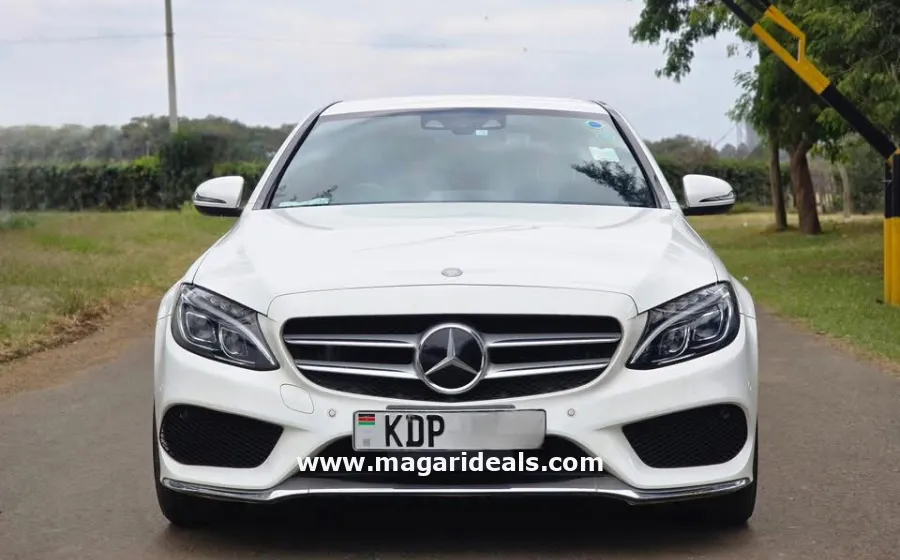 MERCEDES BENZ C200 2016 in Kenya for Sale | Magari Deals