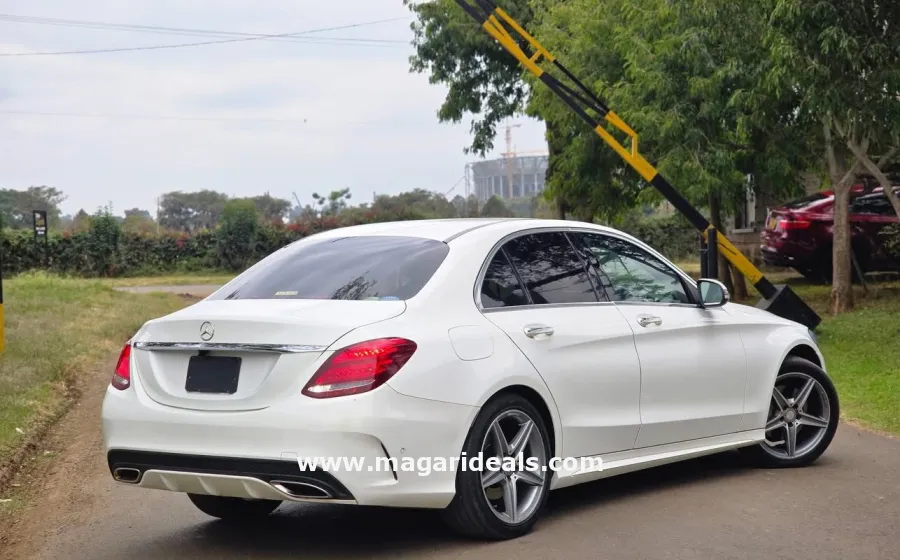 MERCEDES BENZ C200 2016 in Kenya for Sale | Magari Deals