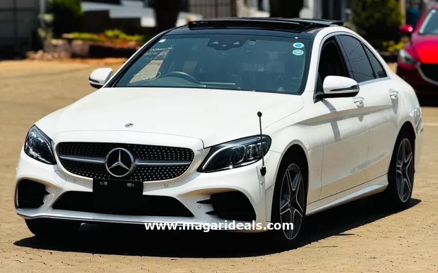2019 Mercedes Benz C200 in Kenya for Sale | Magari Deals