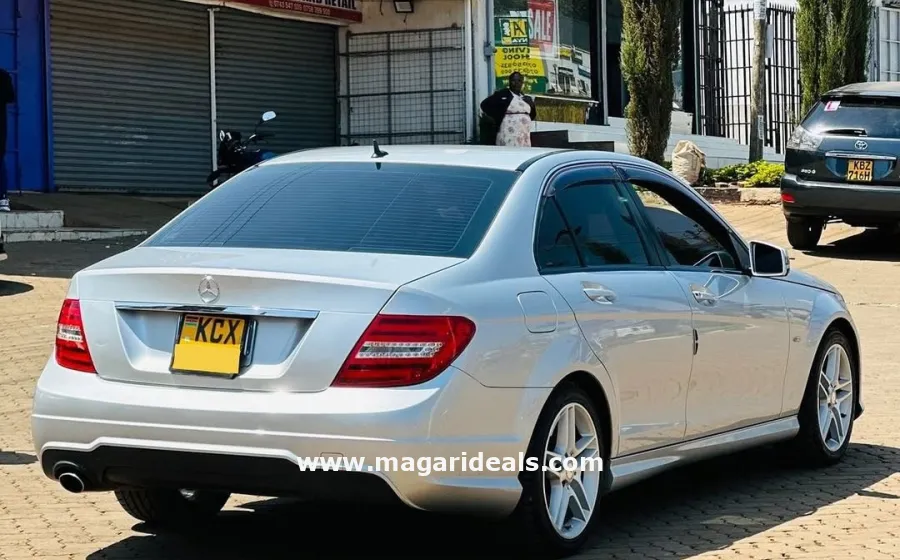 2012 MERCEDES-BENZ C200 in Kenya for Sale | Magari Deals