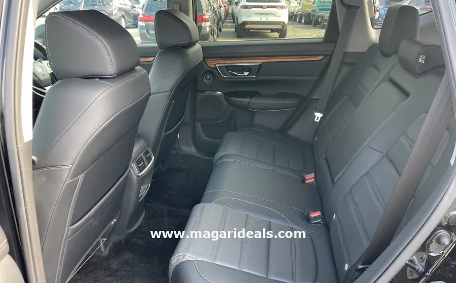 HONDA CR-V 4WD HYBRID EX MASTERPIECE W/SUNROOF in Kenya for Sale | Magari Deals