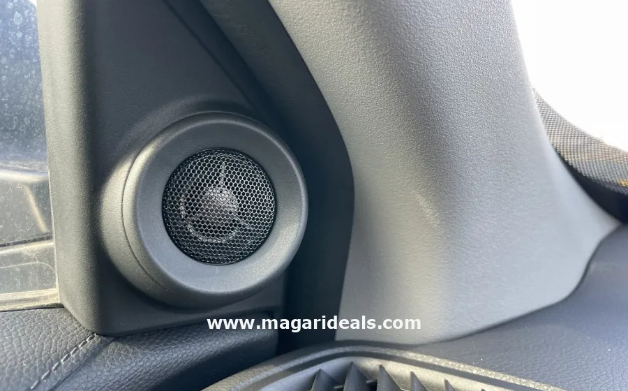 HONDA CR-V 4WD HYBRID EX MASTERPIECE W/SUNROOF in Kenya for Sale | Magari Deals