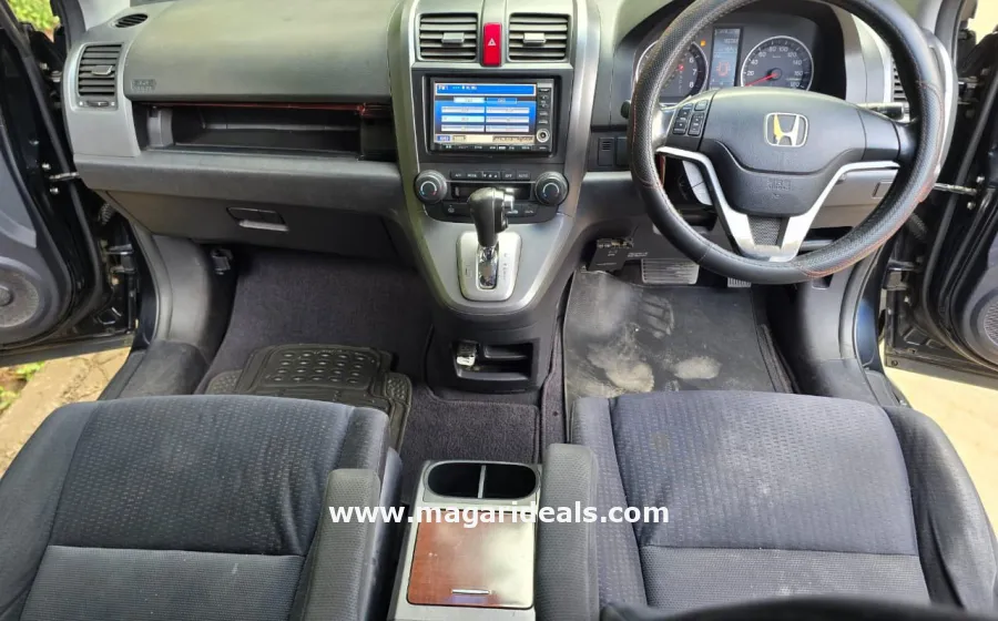 HONDA CRV ZL RE3 in Kenya for Sale | Magari Deals