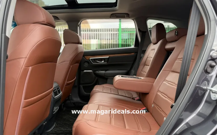 2018 HONDA CR-V in Kenya for Sale | Magari Deals