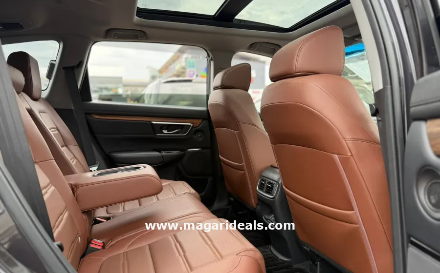 2018 HONDA CR-V in Kenya for Sale | Magari Deals