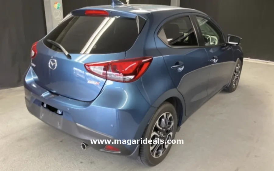2018 MAZDA DEMIO Diesel Manual in Kenya for Sale | Magari Deals