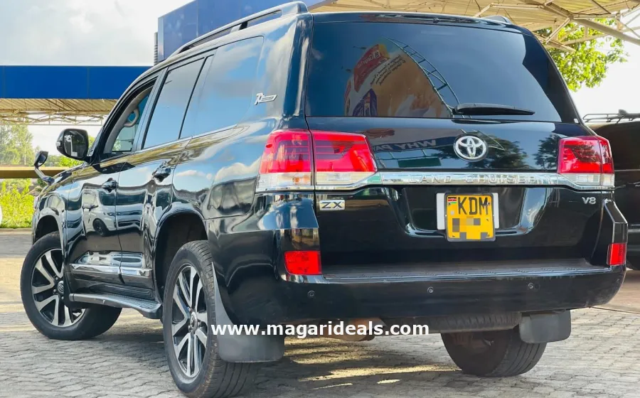 Toyota Land Cruiser ZX V8 70th Anniversary  in Kenya for Sale | Magari Deals