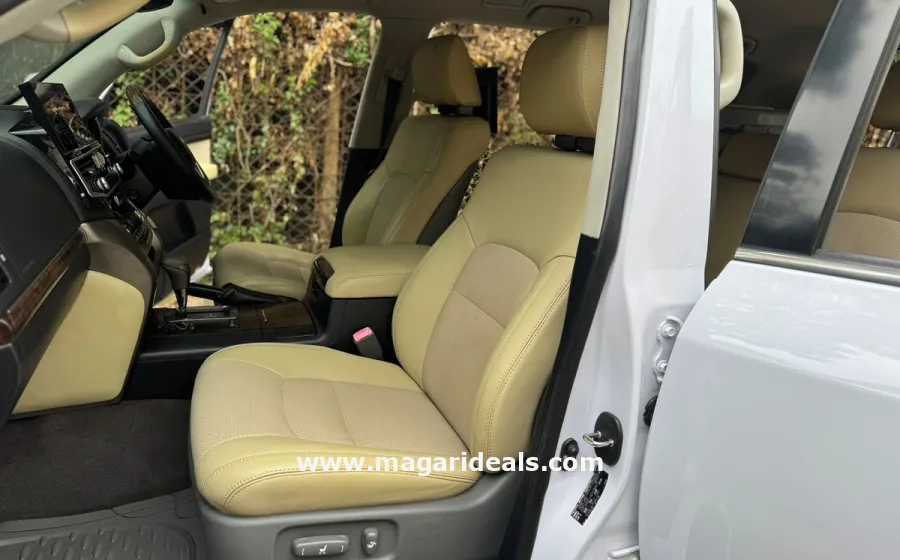 2008 TOYOTA LANDCRUISER V8 ZX 2018 Facelift in Kenya for Sale | Magari Deals