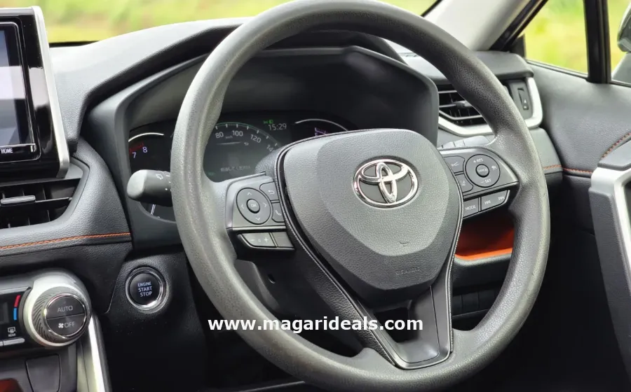 TOYOTA RAV-4 Adventure in Kenya for Sale | Magari Deals