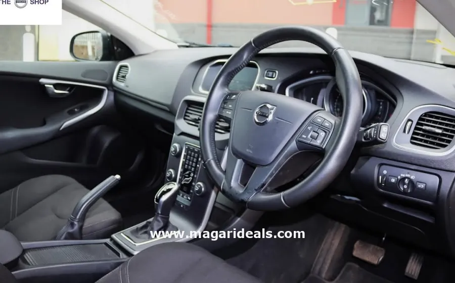 VOLVO V40 T2 in Kenya for Sale | Magari Deals