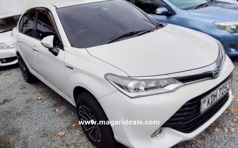 Toyota Axio hybrid for Sale | Magari Deals