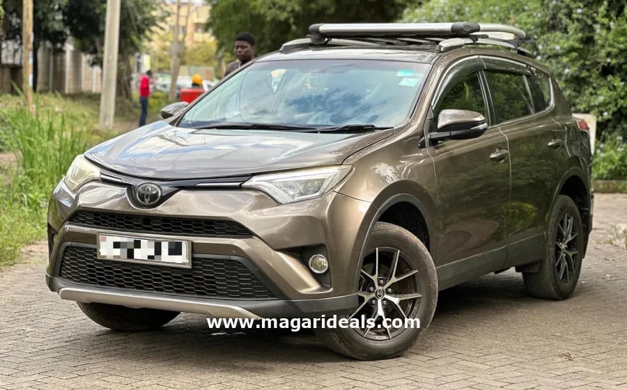 TOYOTA RAV-4 with SUNROOF in Kenya for Sale | Magari Deals