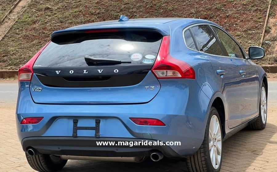 VOLVO V40 T3 for Sale | Best Buy