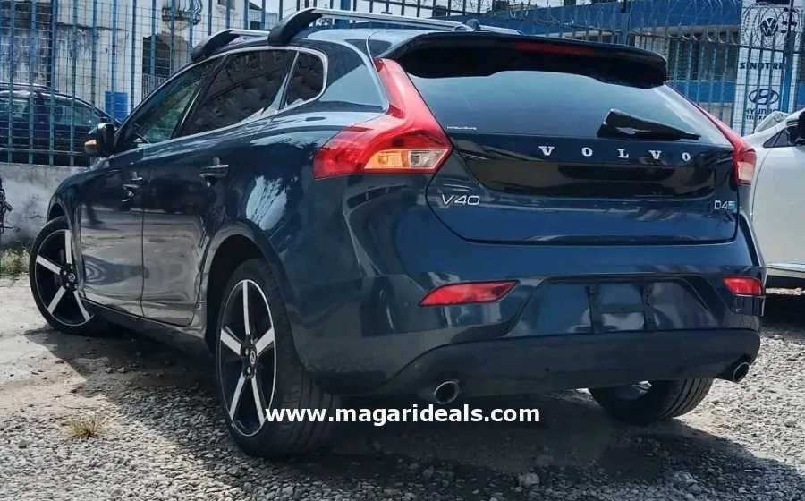 Volvo V40 D4 for Sale | Best Buy