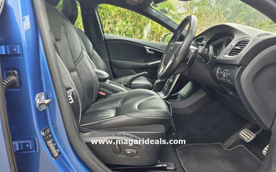 VOLVO V40 R-DESIGN T5 in Kenya for Sale | Magari Deals