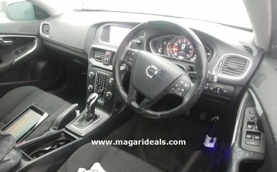 VOLVO V40 T2 in Kenya for Sale | Magari Deals