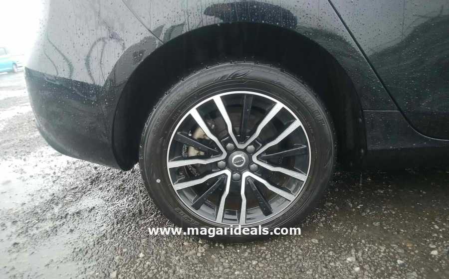 VOLVO V40 T2 in Kenya for Sale | Magari Deals